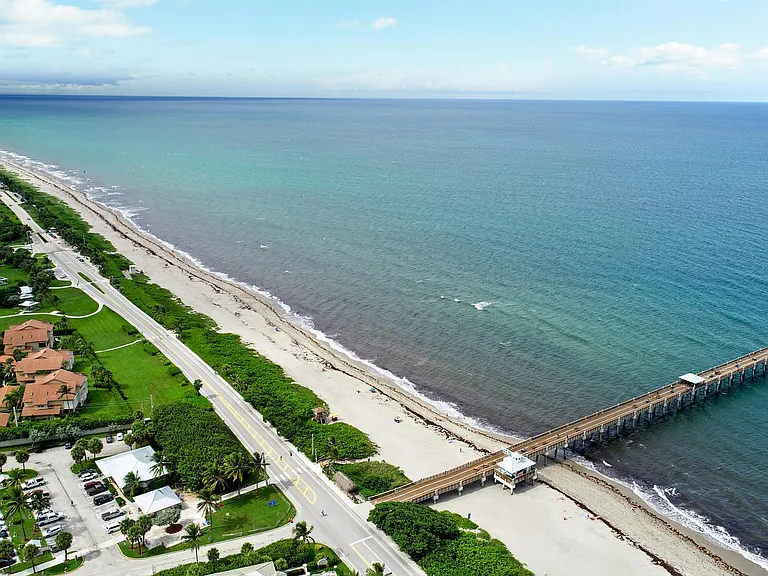 114 Ocean Breeze Dr — Photo 31