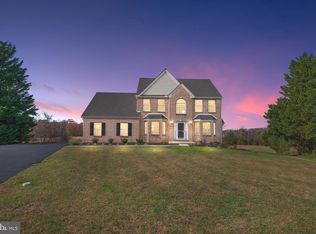 229 W Old Squaw Rd, Middletown, DE 19709