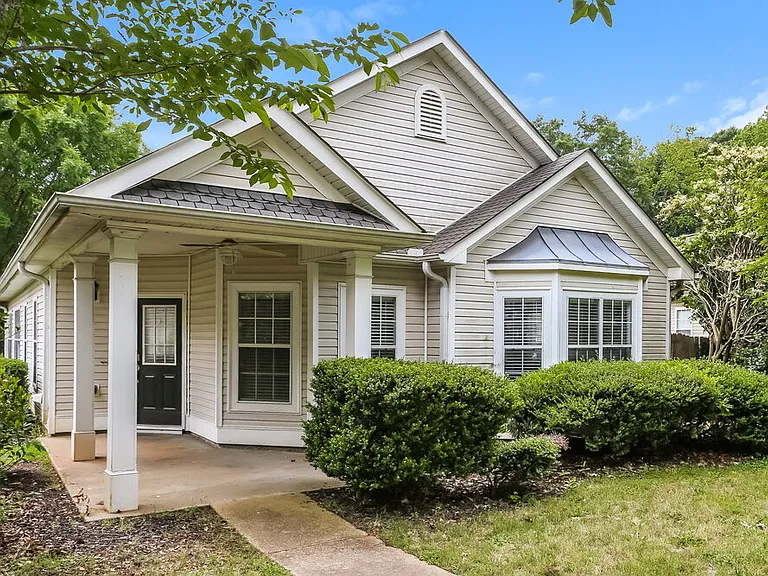 8 Arendt Park Ln — Photo 3