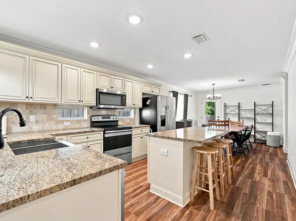 12541 Reunion Pl, Pensacola, FL 32506