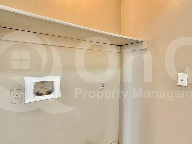 8210 W Concordia Dr #1 — Photo 16
