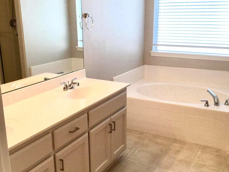 125 Riata — Photo 12