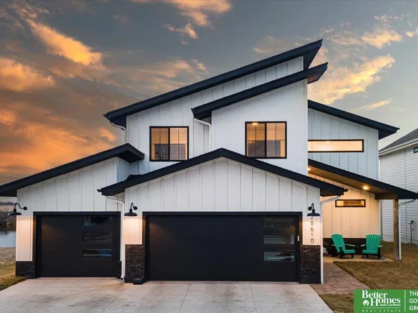 28610 Laurel Cir, Valley, NE 68064
