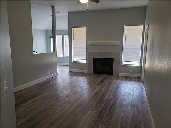 4th image of 107 Meadowside Dr