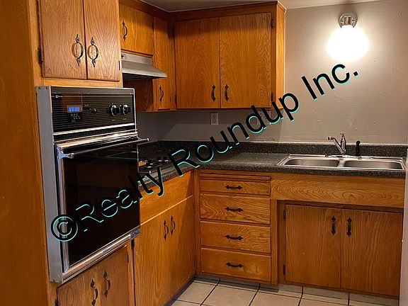 3rd image of 223 S Pleasant Ave #7