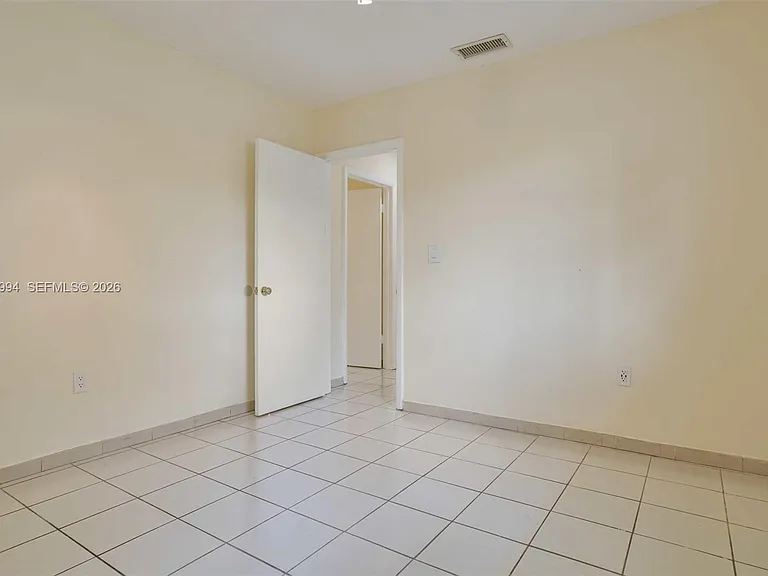 337 Grand Canal Dr #1 — Photo 8