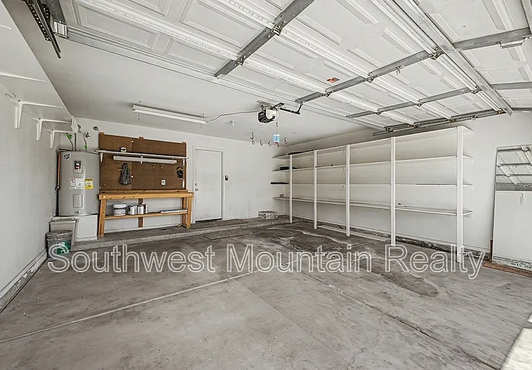 649 S Banning — Photo 26