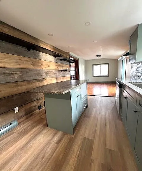 394 Robson Rd — Photo 14