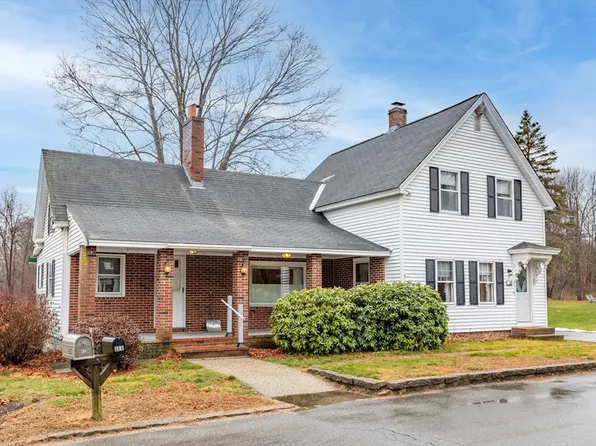 56 Mill St, Pepperell, MA 01463