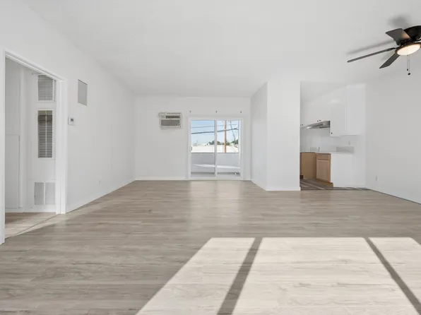 8625 Forbes Ave #7, North Hills, CA 91343