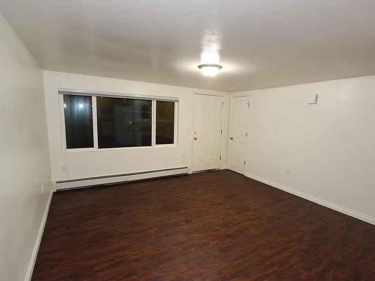 2361 Homestead Ct #4 — Photo 10