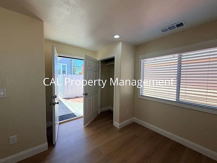 1 bed, 1.0 bath, $2,795 — Photo 3