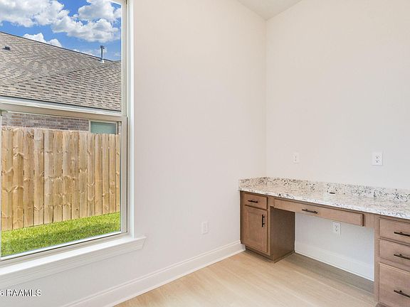 2nd image of 104 Elmwood Meadows Dr