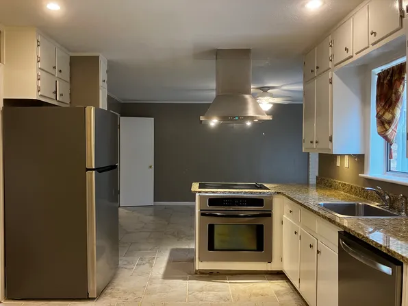 3041 Hudson Ct, Decatur, GA 30033