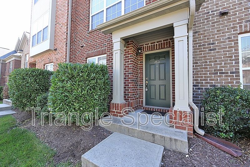 1st image of 9811 Cicero Dr