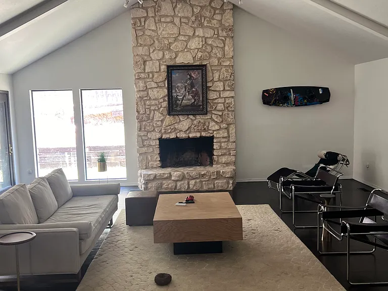 9005 S Joplin Ave — Photo 2