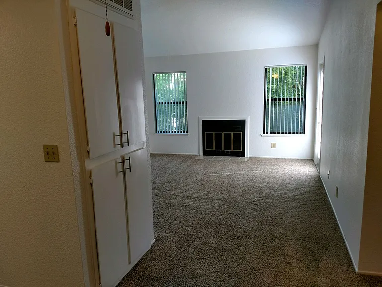Seville Apartments — Photo 8