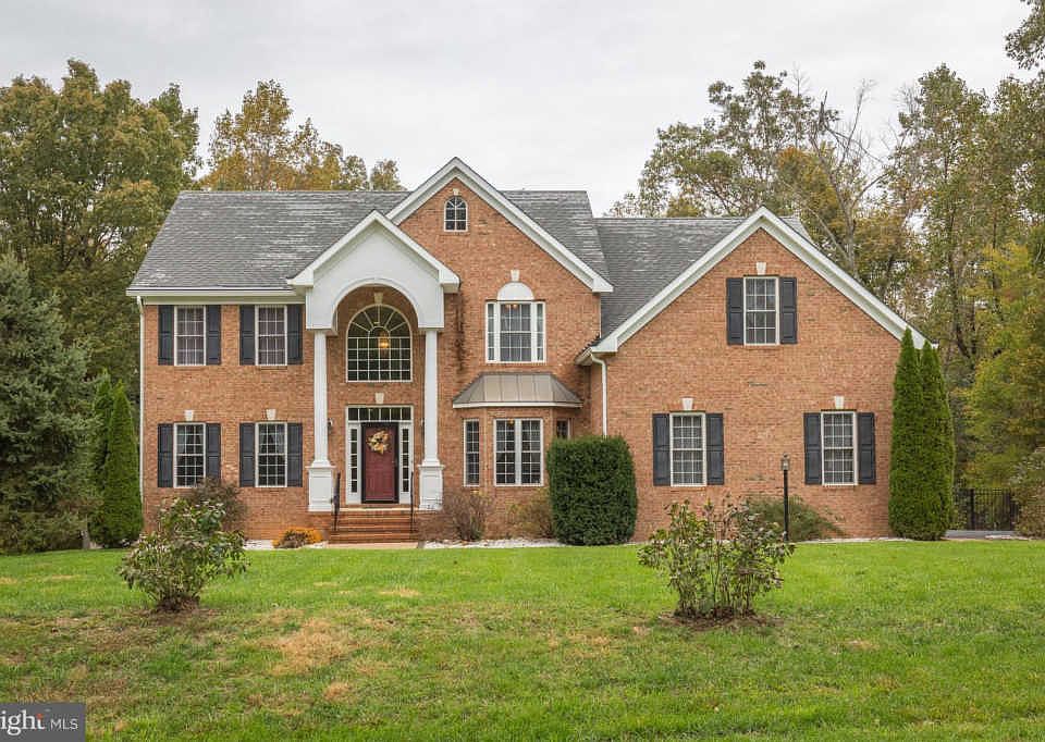 1st image of 22 Avocet Way