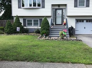 263 Walnut Ave, Pompton Lakes, NJ 07442