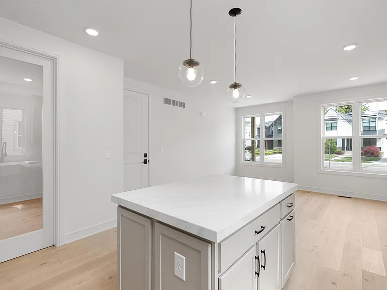 289 W Ann Arbor Trl #1 — Photo 8