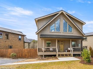2876 Sequoia Rd, Pigeon Forge, TN 37863