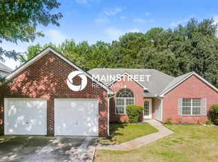 169 Kentwood Springs Dr, Hampton, GA 30228