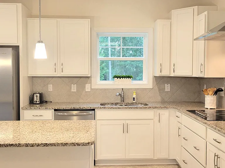 125 Mullingar Dr — Photo 10