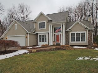 1161 Frawley Dr, Webster, NY 14580