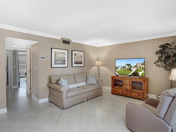 5th image of 25750 Hickory Blvd APT 456E