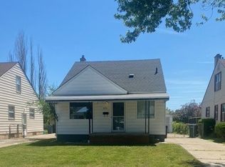 653 Capitol Ave, Lincoln Park, MI 48146