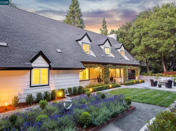 6 Greenwood Ct, Orinda, CA 94563