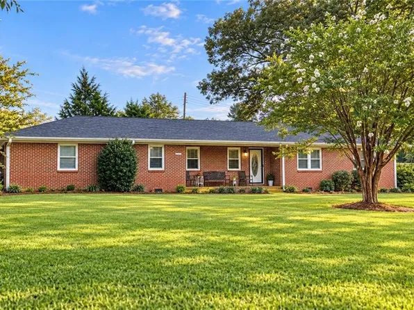 2601 64th Blvd, Valley, AL 36854