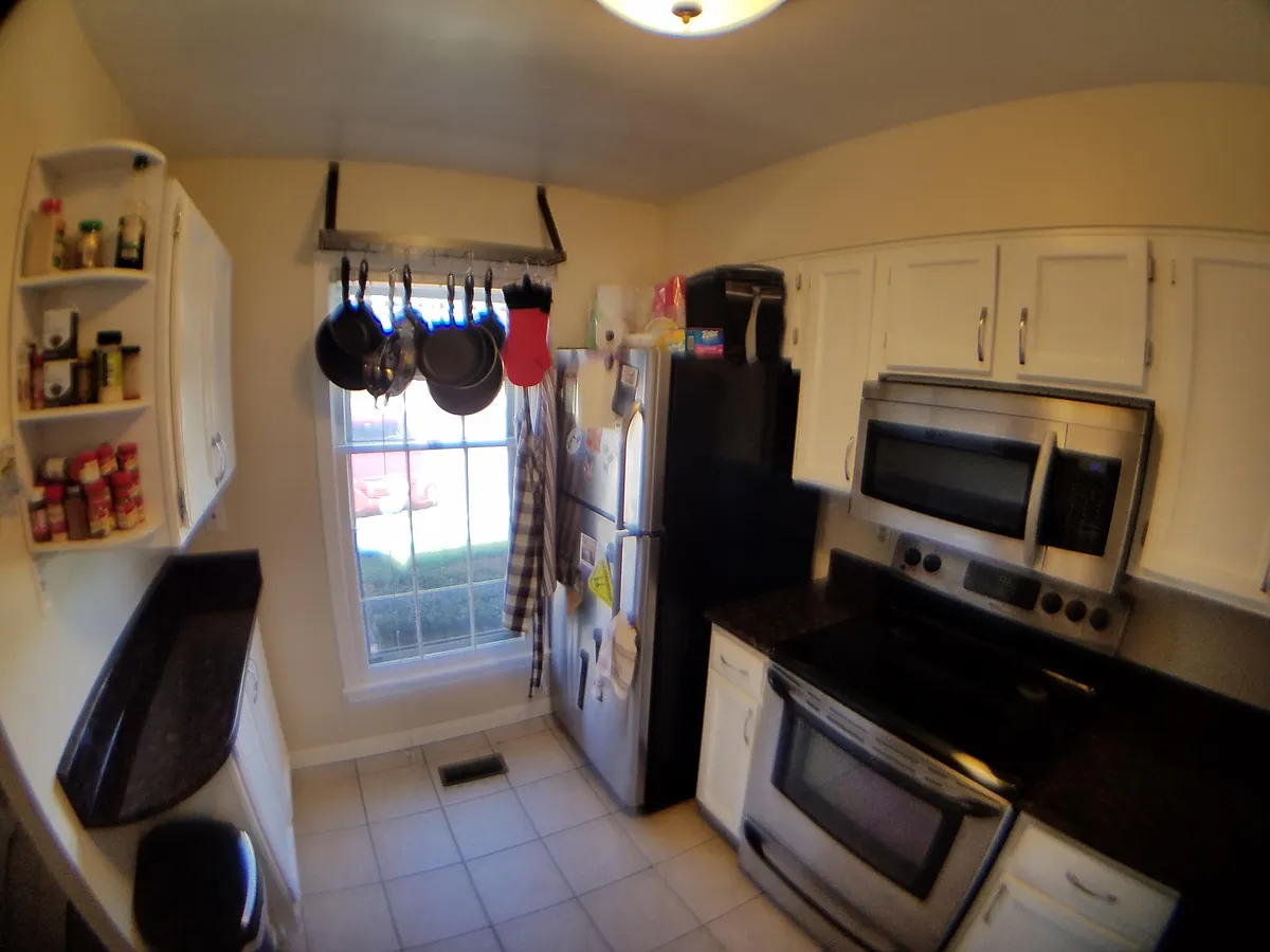 Natural light and extra cabinets and storage - 6366 Chimney Wood Ct