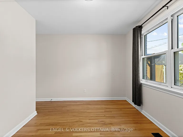 855 Weston Dr — Photo 12