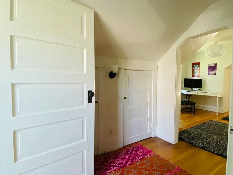 2739 NE Halsey St — Photo 19