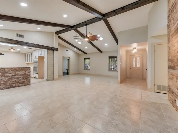 17535 Country Club Dr, Kemp, TX 75143