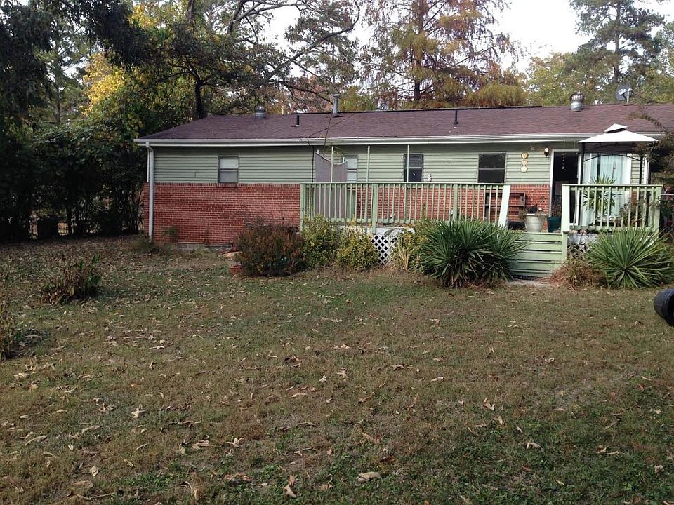 2nd image of 2095 3rd Ave