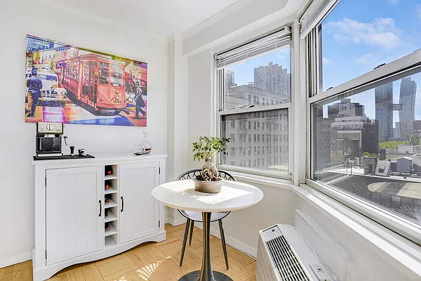 Sold by Compass | media 8