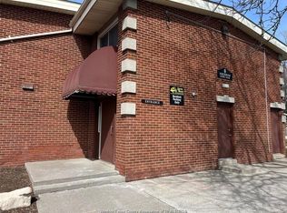 1800 Columbia Ct #82, Windsor, ON N9E1B1