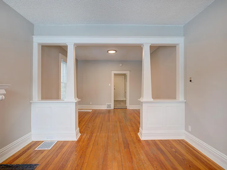 227 N Pearl St — Photo 10