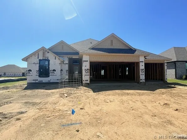 10888 S 279th East Ave, Coweta, OK 74429