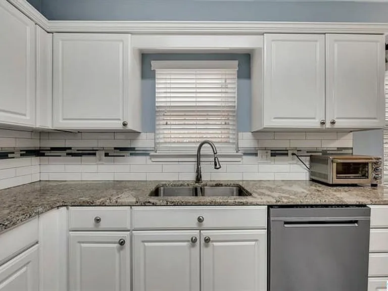 3025 English Oaks Cir — Photo 5