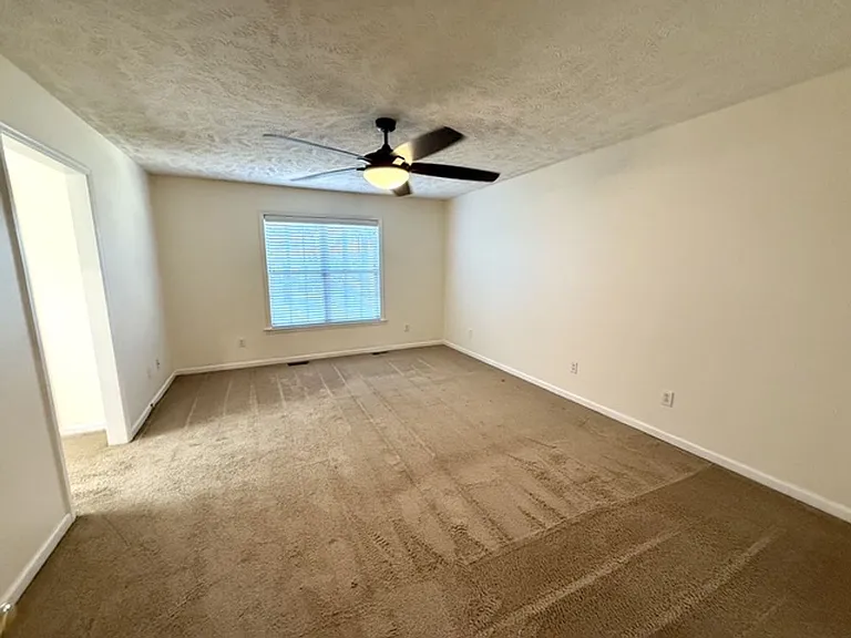 6808 Jacobs Creek Cir — Photo 15