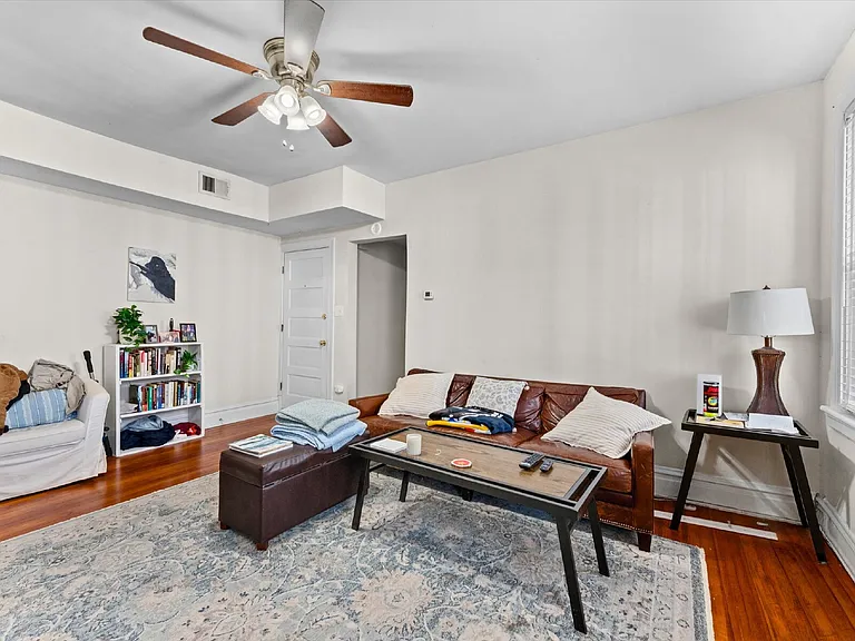 4 S Vine St #2 — Photo 9