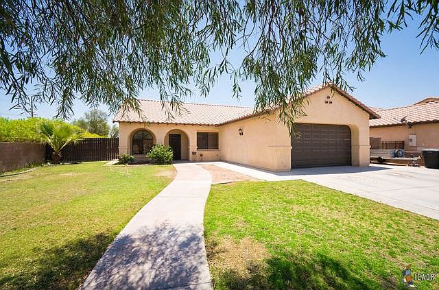 1st image of 803 Jacaranda Dr