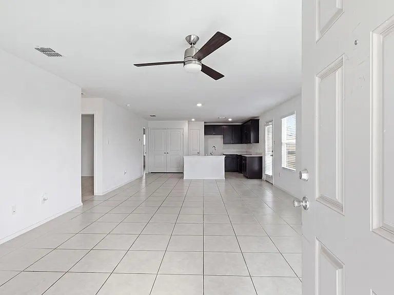 9712 Trusler Rd — Photo 5
