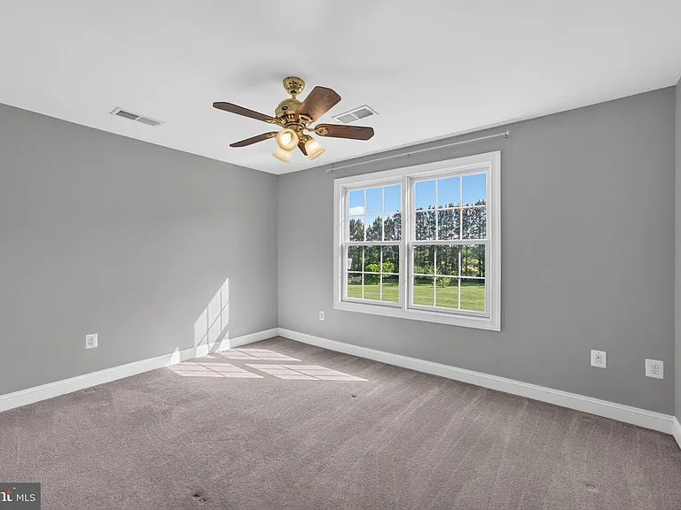 18616 Foggy Bottom Rd — Photo 63