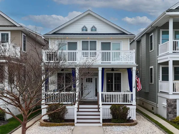 316 Asbury Ave #1, Ocean City, NJ 08226