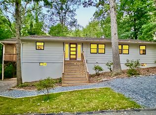7 Angus Ln, Asheville, NC 28805