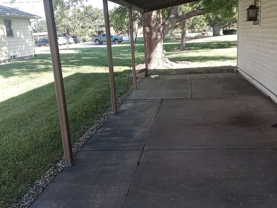 2nd image of 600 W 36th Ave APT B